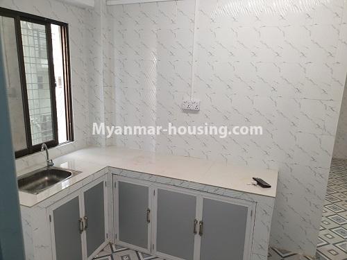 缅甸房地产 - 出售物件 - No.3431 - Newly renovated 3BHK condominium room for sale in Sanchaung! - kitchen view