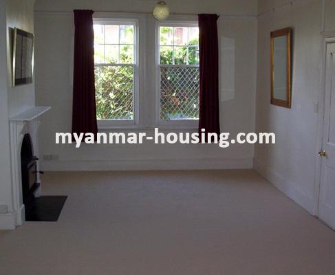 Myanmar real estate - for sale property - No.871 - ေျမညီထပ္တြင္ ေနထိုင္လုိသူမ်ားအတြက္ - 