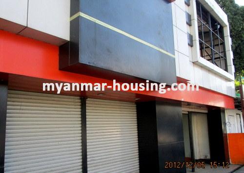 မြန်မာအိမ်ခြံမြေ - ငှားရန် property - No.1029 - N/AExterior view of the building.