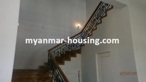 မြန်မာအိမ်ခြံမြေ - ငှားရန် property - No.1088 - N/AView of the well-decorated stair.