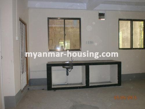 မြန်မာအိမ်ခြံမြေ - ငှားရန် property - No.1220 - N/AView of the kitchen room.