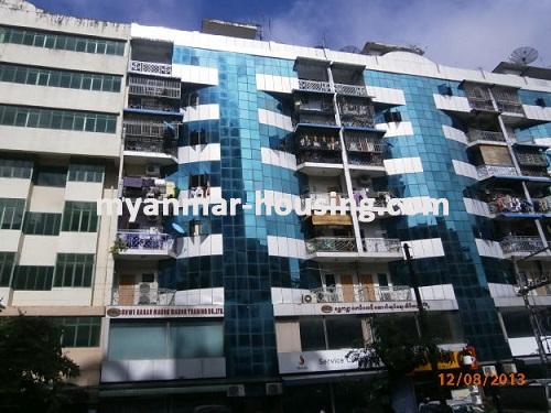 缅甸房地产 - 出租物件 - No.1444 - Two elevators provided  condo in city center! - View of the building.