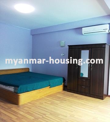 မြန်မာအိမ်ခြံမြေ - ငှားရန် property - No.1542 - .ခိုင်ရွေှဝါ ကွန်ဒိုတွင် အထူးပြင်ဆင်ထားသည့် အခန်းကောင်းတစ်ခန်း ဌားရန် ရှိသည်။
