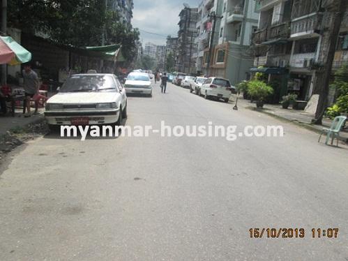 မြန်မာအိမ်ခြံမြေ - ငှားရန် property - No.1635 - N/AView of the street.