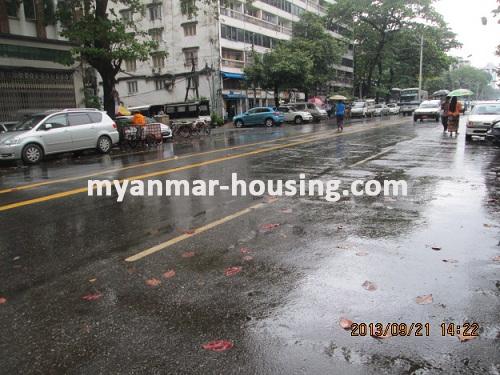 မြန်မာအိမ်ခြံမြေ - ငှားရန် property - No.1648 - N/AView of the street