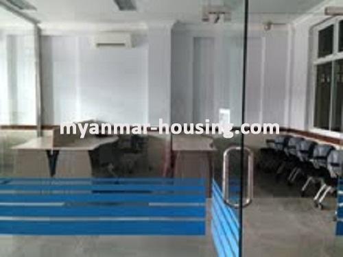 Myanmar real estate - for rent property - No.1651 - Good apartment now for rent in Tarmway! - View of the inside.