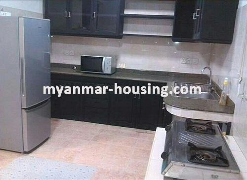 မြန်မာအိမ်ခြံမြေ - ငှားရန် property - No.1653 - ဗဟန်းမြို့နယ်ရှိ ပုလဲကွန်ဒိုတွင် အခန်းကောင်းတစ်ခန်း ဌားရန် ရှိသည်။