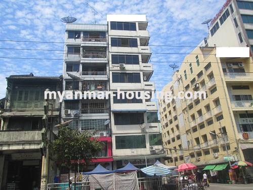 မြန်မာအိမ်ခြံမြေ - ငှားရန် property - No.1982 - N/AView of the building.