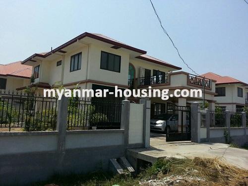 ミャンマー不動産 - 賃貸物件 - No.2012 - Landed House for rent in Thanlyin Township. - View of the building
