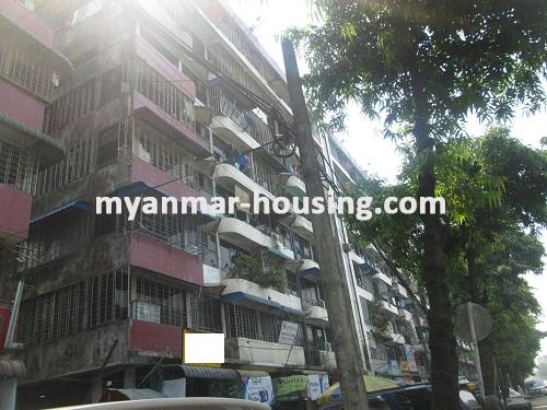 မြန်မာအိမ်ခြံမြေ - ငှားရန် property - No.2038 - N/AView of the building.