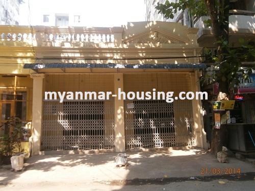 မြန်မာအိမ်ခြံမြေ - ငှားရန် property - No.2049 - N/AFront view of the house.