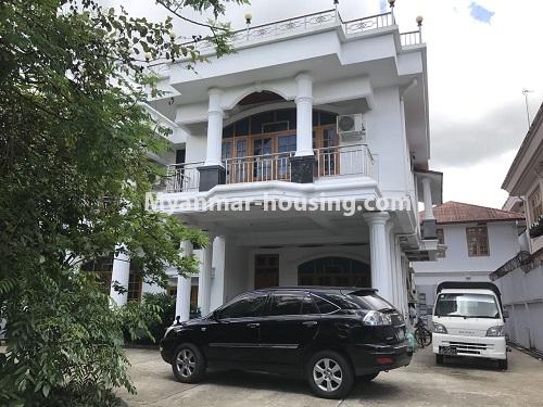 မြန်မာအိမ်ခြံမြေ - ငှားရန် property - No.2102 - အဆင့်မြင့်ပြင်ဆင်ပြီး အိမ်တစ်လုံး ရန်ကင်းတွင် ငှါးရန်ရှိသည်။View of the house.