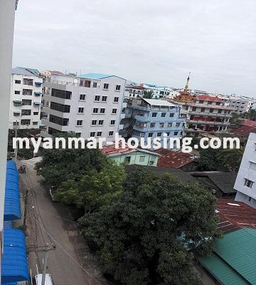 မြန်မာအိမ်ခြံမြေ - ငှားရန် property - No.2129 - ကမာရွတ်မြို့နယ်တွင် ကွန်ဒိုအခန်းကောင်းတစ်ခန်းဌားရန် ရှိသည်။