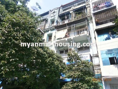 缅甸房地产 - 出租物件 - No.2143 - Ground floor for rent in downtown! - Front view of the building.