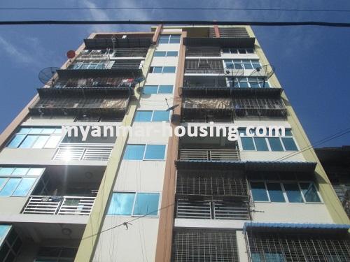 ミャンマー不動産 - 賃貸物件 - No.2215 - An apartment for rent in Shwe Lee Condo. - View of the building