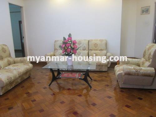 缅甸房地产 - 出租物件 - No.2222 - Well-decorated condo is ready to rent in Bahan! - View of the living room.