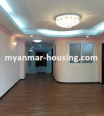 မြန်မာအိမ်ခြံမြေ - ငှားရန် property - No.2270 - ရွေှထန်းတပင်ကွန်ဒိုတွင် အခန်းကောင်းတစ်ခန်းဌားရန် ရှိသည်။
