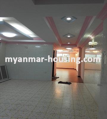 မြန်မာအိမ်ခြံမြေ - ငှားရန် property - No.2270 - ရွေှထန်းတပင်ကွန်ဒိုတွင် အခန်းကောင်းတစ်ခန်းဌားရန် ရှိသည်။