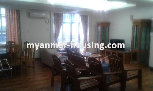 မြန်မာအိမ်ခြံမြေ - ငှားရန် property - No.2333 - N/AView of the living room.