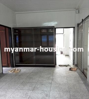 缅甸房地产 - 出租物件 - No.2362 - A Landed House for rent in kamaryut Township. - 