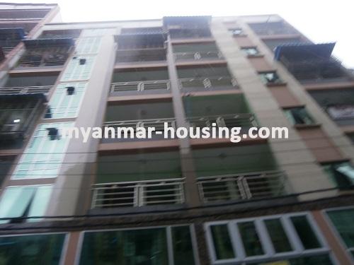 缅甸房地产 - 出租物件 - No.2377 - An apartment for rent in Kyaukdadar! - Front view of the building.