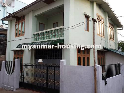 ミャンマー不動産 - 賃貸物件 - No.2385 - House for rent with fair price in Insein! - View of the building.