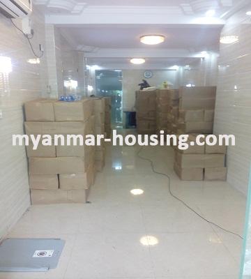 မြန်မာအိမ်ခြံမြေ - ငှားရန် property - No.2395 - မြေညီထပ်အခန်းဌားရန် ရှိသည်။View of the room