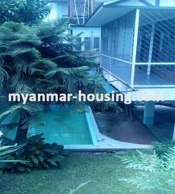 မြန်မာအိမ်ခြံမြေ - ငှားရန် property - No.2422 - မရမ်းကုန်းမြို့နယ်တွင် ဒီဇိုင်းလှလှ လုံးချင်းကောင်းတစ်လုံး ဌားရန် ရှိသည်။ 