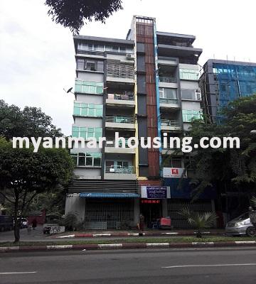 မြန်မာအိမ်ခြံမြေ - ငှားရန် property - No.2425 - စီးပွားရေးလုပ်ငန်း(သို့)show room ဖွင့်ချင်သူများအတွက်ဓမ္မစေတီမီးပွင့်အနီးတွင်ငှားရန်ရှိသည်။