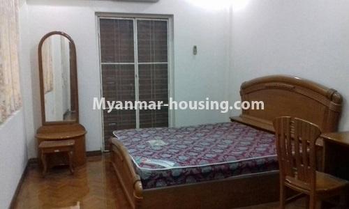 缅甸房地产 - 出租物件 - No.2428 - A Landed House for rent near Inya Street, Fruity Market. - View of the bed room.