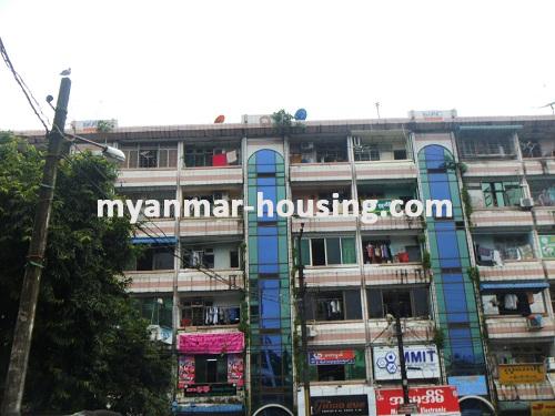 မြန်မာအိမ်ခြံမြေ - ငှားရန် property - No.2454 - Wide and clean apartment for shop! - view of the building