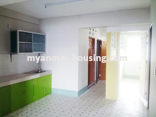 缅甸房地产 - 出租物件 - No.2468 - A Good apartment for rent in Tarmway Township. - View of kitchen room