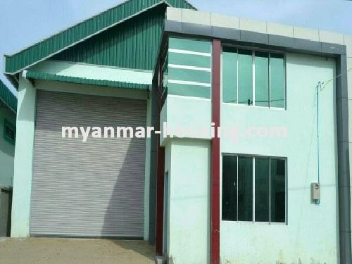 မြန်မာအိမ်ခြံမြေ - ငှားရန် property - No.2508 - Warehouse type available in second commercial city! - Front view of the building.