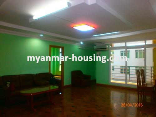 缅甸房地产 - 出租物件 - No.2527 - Clean and Spacious Room for Rent located in 8 Miles, Mayangone! - View of the living room.