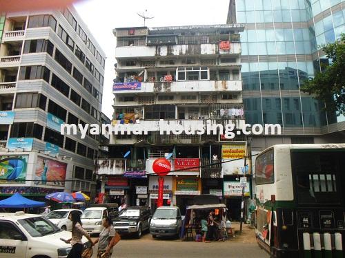 မြန်မာအိမ်ခြံမြေ - ငှားရန် property - No.2531 - N/Aview of the building