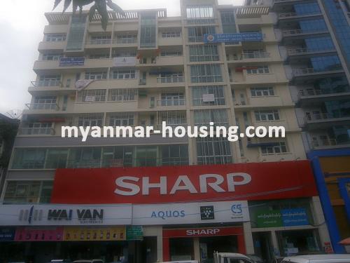 မြန်မာအိမ်ခြံမြေ - ငှားရန် property - No.2594 - N/AFront view of the building.