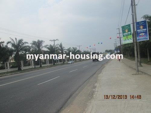 မြန်မာအိမ်ခြံမြေ - ငှားရန် property - No.2617 - N/AView of the road.