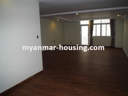 မြန်မာအိမ်ခြံမြေ - ငှားရန် property - No.2624 - N/Athe view of the room