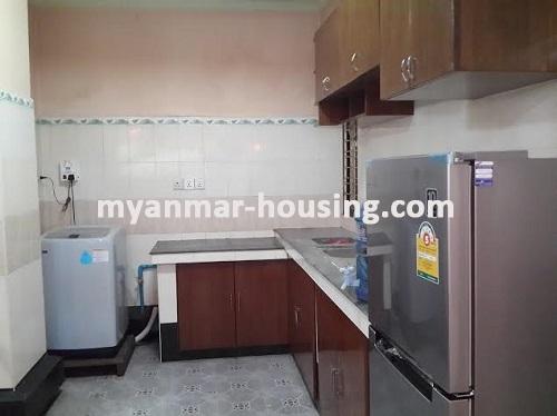 缅甸房地产 - 出租物件 - No.2647 - A beautiful condo to live in Kamaryut! - View of the kitchen room.