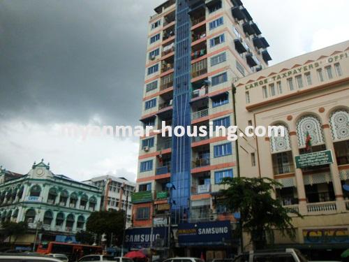 မြန်မာအိမ်ခြံမြေ - ငှားရန် property - No.2648 - A pleasant condo for rent in Kyaukdadar! - 
