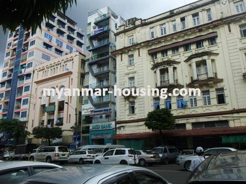 မြန်မာအိမ်ခြံမြေ - ငှားရန် property - No.2648 - A pleasant condo for rent in Kyaukdadar! - 