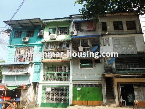 ミャンマー不動産 - 賃貸物件 - No.2708 - Apartment for rent in Sanchaung ! - View of the building.