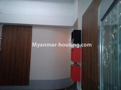 Myanmar real estate - for rent property - No.2748 - Available condo at once to live in Pazundaung! - 
