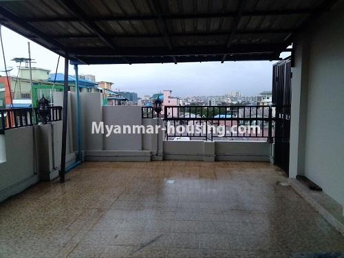 Myanmar real estate - for rent property - No.2748 - Available condo at once to live in Pazundaung! - 