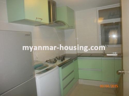 ミャンマー不動産 - 賃貸物件 - No.2770 - Decorated two bedroom Star City Condo room with furniture for rent in Thanlyin! - View of the kitchen room.