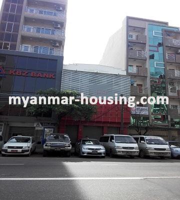 缅甸房地产 - 出租物件 - No.2775 -  Nice landed house for rent is available at Lanmadaw Township - 
