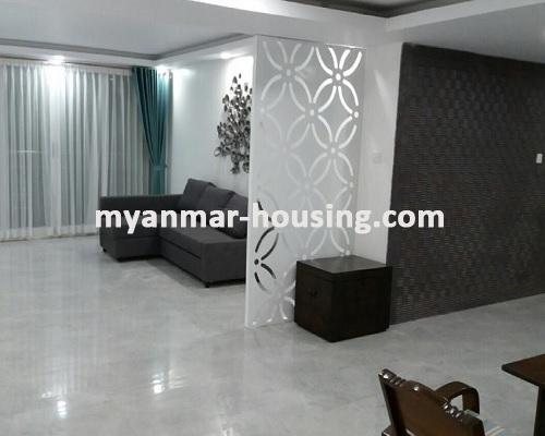 缅甸房地产 - 出租物件 - No.2799 - Modern Luxury Condominium for rent in Sanchaung Township. - View of living room