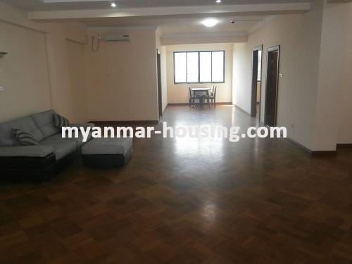 မြန်မာအိမ်ခြံမြေ - ငှားရန် property - No.2821 - N/AView of the inside.