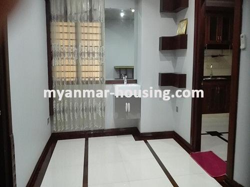 缅甸房地产 - 出租物件 - No.2828 -  Good room in Green Lake Condo on rent. - View of Dinning room