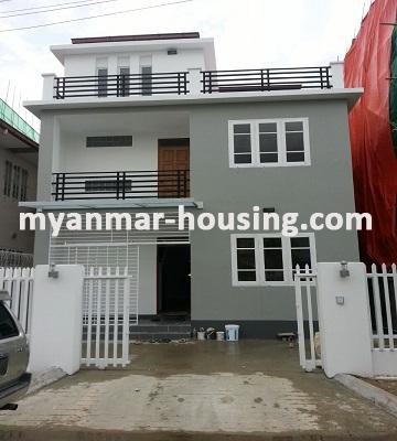 缅甸房地产 - 出租物件 - No.2875 - A landed house with three floors for rent in Snow Garden Housing. - 